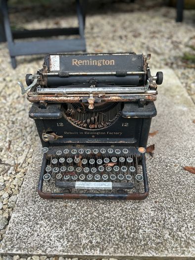 FREE Typewriter