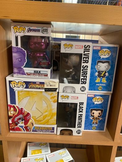 Marvel / DC Pops
