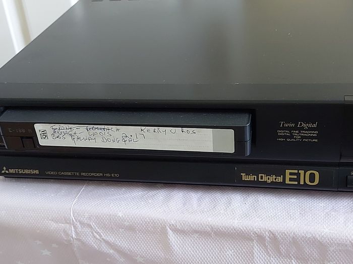 Mitsubishi Video Cassette Recorder Model HS-E10, With remote control, and working perfect, in excellent condition