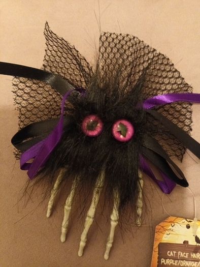 halloween hair pin