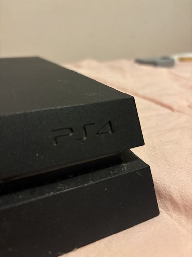 PlayStation 4 - Used