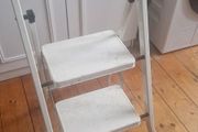 Step ladder