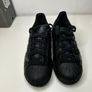 Black adidas superstars Image 4
