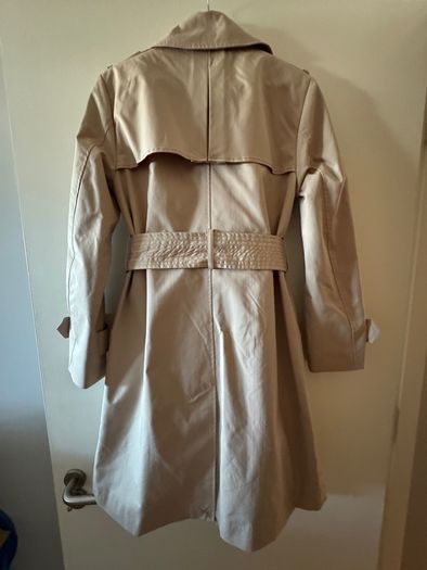 bcbgmaxazria trench coat camel