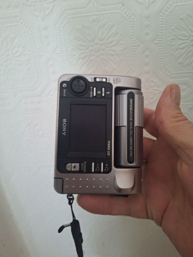 Sony Cyber shot DSC F55 untested