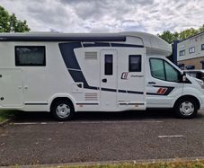 Campervan 2025 Challenger 328 88,500 ono