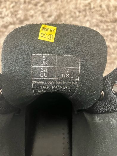 Dr Martens Pascal Womens - Size 5 - Brand New