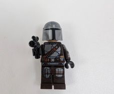 100% Lego LEGO Star Wars Mandalorian with Blaster, Jet Pack, Helmet, & Silver Beskar Armor