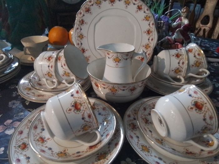 Rare Salisbury Bradley Teaset