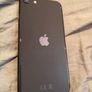 iPhone SE 64gb Image 4