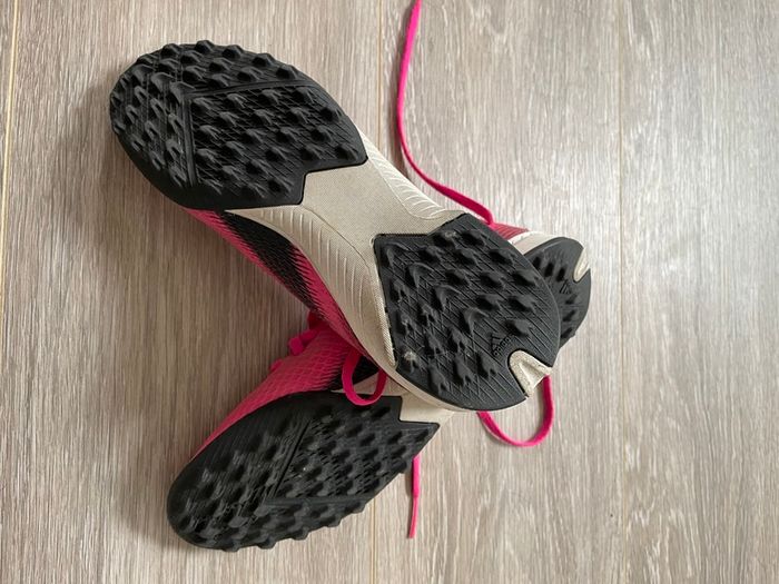 Pink Adidas Girls Astro Turf Football Boots: Size 5