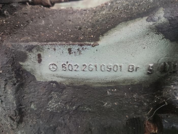 Mercedes 507D (Van) Manual Gearbox