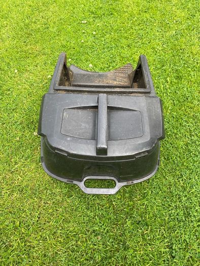 Grass Box