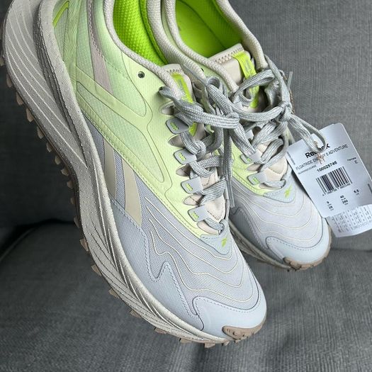 Reebok runners