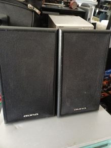A pair of Auna Speaker