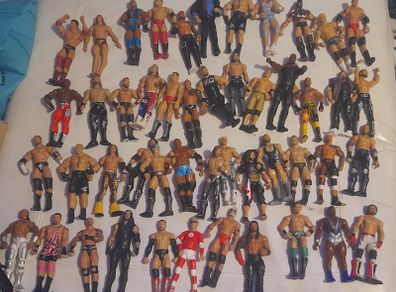 48 Wwe and Aew Figures