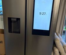 Samsung Family Hub