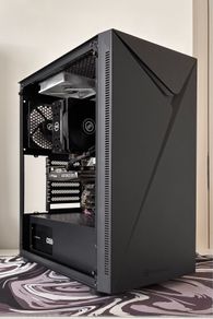 Gaming pc (ignore the white fan at the top it will be removed)