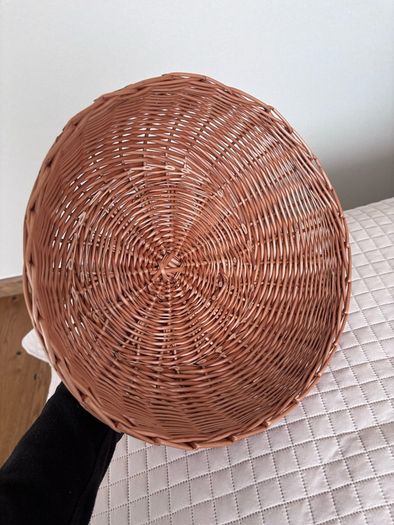 Round Basket With Lid