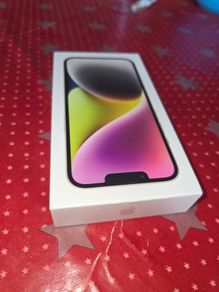 Empty box for iPhone 14