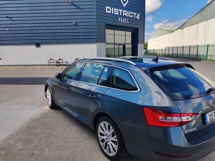Skoda Superb 2021