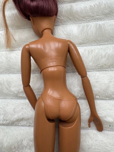 Mattel Flavas Tika Barbie Doll 2003 B7581 Used Please look at the pictures