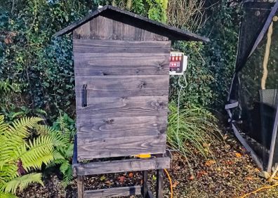 Wooden Cold/Hot Smoker