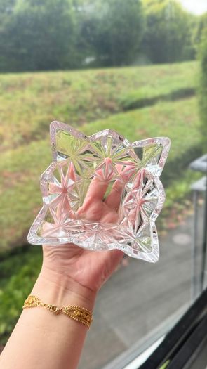Clear cut glass decorative bowl/ashtray