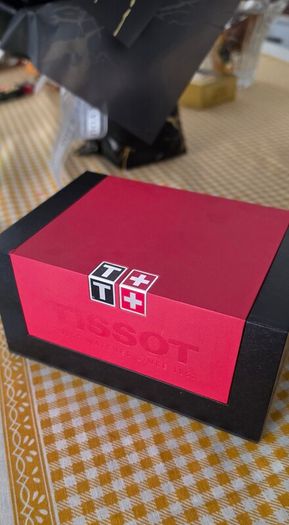 Tissot Box