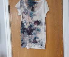 Miss Selfridge Long  Top.  S.14.  B.N.W.T
