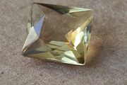 Pale CITRINE gemstone 4.5ct