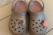 Crocs pink glitter