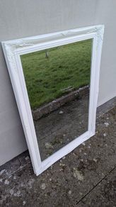 Mirror in white frame LARGE
