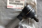 Genuine Toyota Land Cruiser Fj80,end Sub Assy, Tie Rod 45047-69085