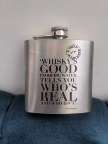 6oz stainless steel whiskey container