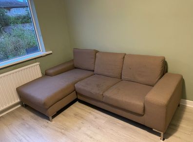 Sofa with chaise longue