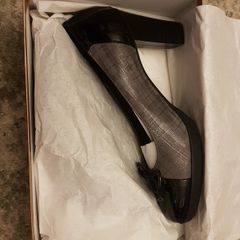 Designer ladies shoes size 39/6