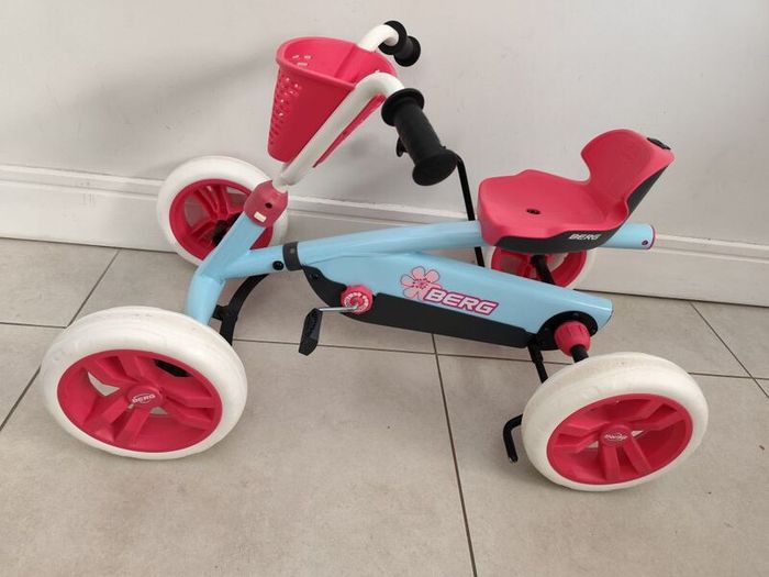 Prechooler bike 4 wheels Berg