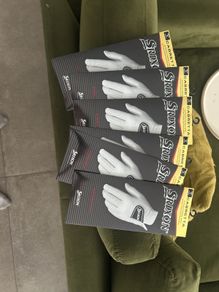 Srixon men's premium golf glove