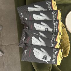 Srixon men's premium golf glove