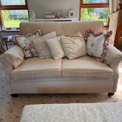 2 seater couch & 2 matching armchairs
