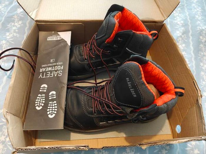 work boots blakader size 8