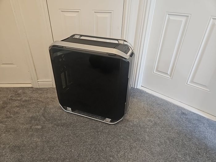 Coolermaster Cosmos atx case