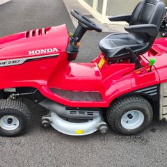 Honda HF2417 HME Ride-On Lawnmower 2022 56 Hours