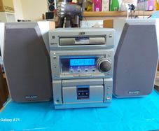 JVC Micro Music System, Model CA-UXP55, CD, Radio & Tape, With 2 Sharp Speakers Model CP-MX10H