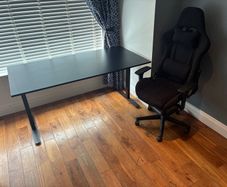 Jysk Stauning Desk & Gaming Chair Nibe (black)