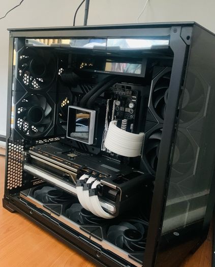 7800x3d/7700xt/cl28 Ddr5/asus Rog X670e Hero/ Custom Gaming Pc