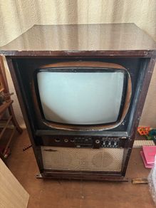Vintage TV (Prop or parts)