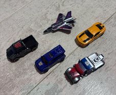 Die cast Transformer vehicles