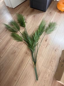 Artificial palm plant